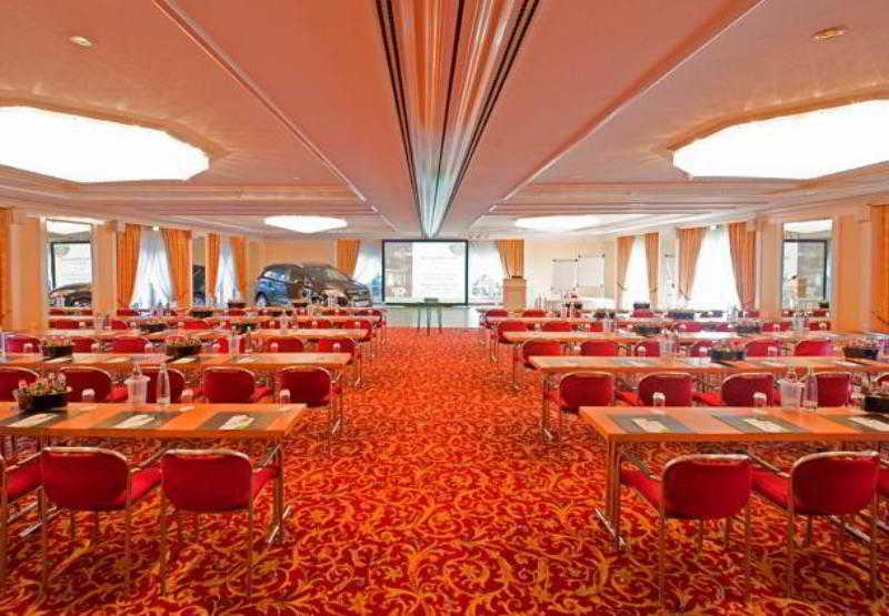 Hotel Courtyard By Marriott Hamburg Airport Exterior foto