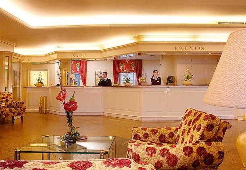 Hotel Courtyard By Marriott Hamburg Airport Interior foto