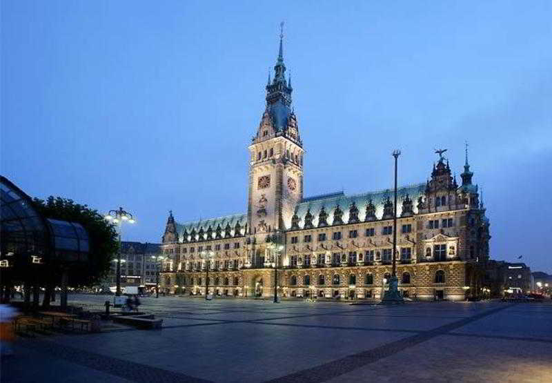 Hotel Courtyard By Marriott Hamburg Airport Exterior foto