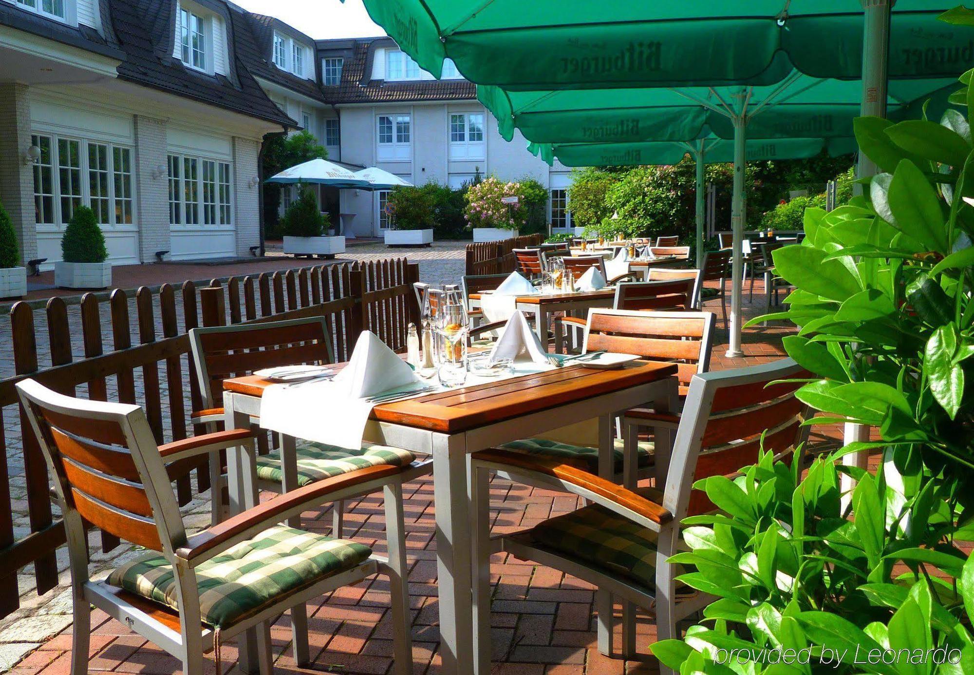 Hotel Courtyard By Marriott Hamburg Airport Exterior foto